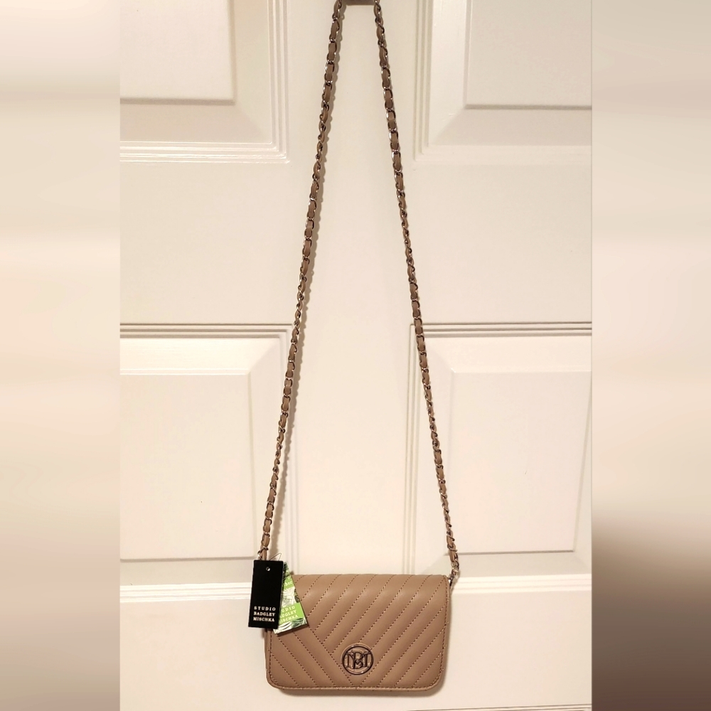 Studio Badgley Mischka Crossbody Bag on Chain w/ Card Slots Taupe NWT 7.5X4.5X2